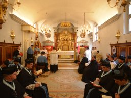 018-Chapitre_2025-Messe_pontificale_jeudi-Gricigliano_20250828_104004