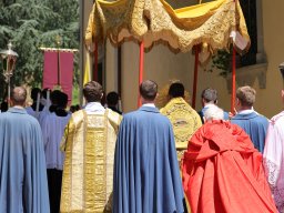 083-FeteDieu-Gricigliano_2026-06-04_12-12-04_1J6A0212